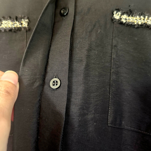 BNWT Vero Moda Curve Black Shirt Dress with Gold Details Sz US 14 Chic Office - Picture 4 of 8